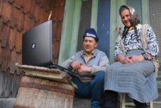 Netsebesség: lecsúszott a dobogóról Románia