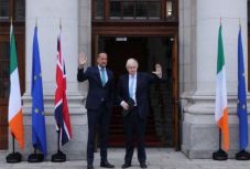 Boris Johnson szerint van lehetőség a Brexit-megállapodásra a kilépési határidőig