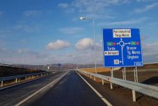 Lezárják kedden az A3-as autópálya Nyárádtő és Radnót közötti szakaszát