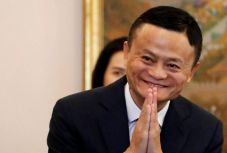 Távozik az Alibaba éléről Jack Ma