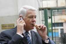 Meleşcanut kizárták az ALDE-ből, megszűnt a párt szenátusi frakciója