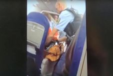 Kiviselte magát két román utas a London–Bukarest repülőjáraton