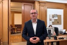 A kormány prioritáslistáján a kisebbségi törvény – az RMDSZ szerint ez diverzió