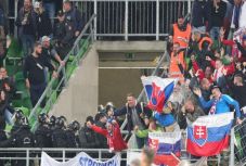 A románok és a magyarok mellett a szlovákok is zárt kapus büntetést kaptak