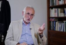 Bethlentől Bethlenig – a 20. század  erdélyi történelmében barangolunk Romsics Ignáccal