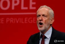 Jeremy Corbyn lemondásra szólította fel Boris Johnsont