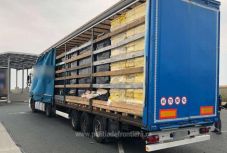 Több mint 400 ezer doboz csempészcigarettát foglaltak le a nagylaki határrendészek