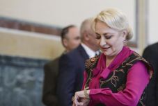 Az „elszalasztott esélyek” kormánya: mit tartalmaz a bizalmatlansági indítvány?