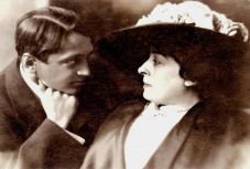 „Egyszer a mi óránk forrón ütött” – Ady Endre  éjszakái és nappalai Nagyváradon