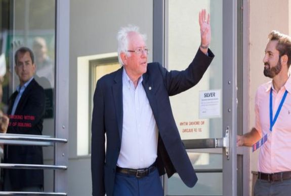 Szívproblémákkal került kórházba Bernie Sanders
