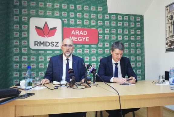 FRISSÍTVE – Személyeskedés nélküli kampányt vár Kelemen Hunor