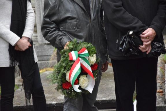 „Ma is élnek hősök közöttünk” – az aradi vértanúkra emlékeztek Kolozsváron