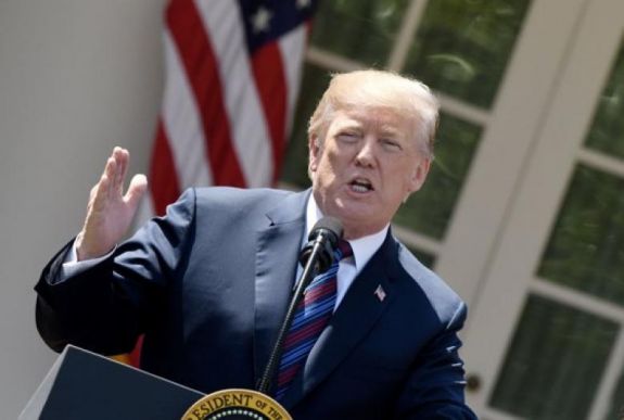 Az amerikai elnök a gazdasága tönkretételével fenyegeti Törökországot