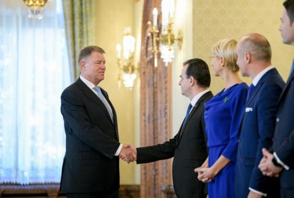 Klaus Johannis a pártokkal való konzultáció után: PNL-kormány körvonalazódik (percről percre)