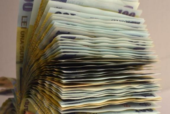 Munkaügyi miniszter: nem igaz, hogy nincs pénz nyugdíjakra és bérekre