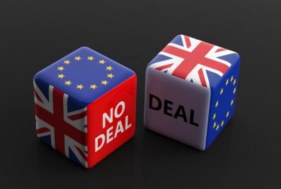 Ismét halasztják a Brexitet, Boris Johnson ellen szavazott az alsóház