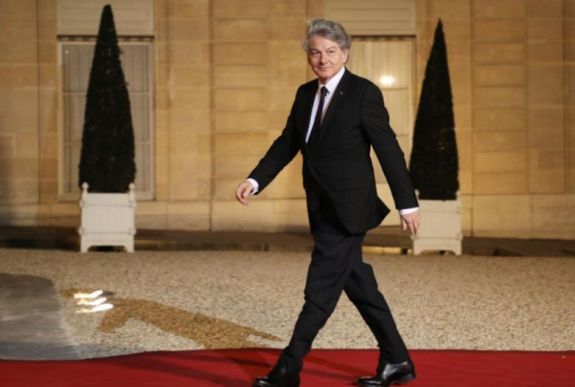 Emmanuel Macron nevesítette Franciaország új biztosjelöltjét