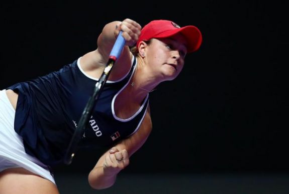 Női tenisz-vb: Oszaka és Barty győzött az első versenynapon