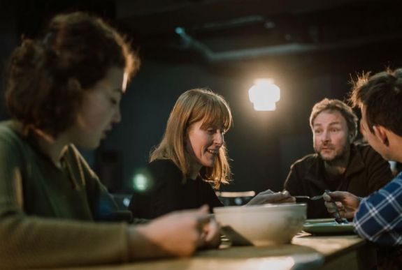 A nép ellenségét mutatja be a Tompa Miklós Társulat