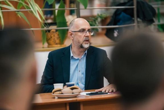 Kelemen Hunor: a román többségnek meg kell győznie minket arról, hogy nem akar beolvasztani