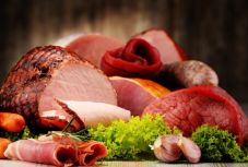 Kétségbe vonja a vörös hús veszélyességét egy új tanulmány