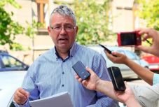 Pásztor Sándor tanácselnök bizarrabbnál bizarrabb támadásokra is számít