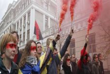 Bíró Béla: Fény az alagút végén?