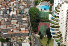 Történelmi csúcson a jövedelmi egyenlőtlenség Németországban