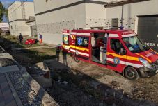 Munkabaleset Besztercén: felmászott az optikai szálat ellenőrizni, de lezuhant 