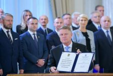 Az államfő kihirdette a bukaresti holokausztmúzeum megalapításáról szóló törvényt