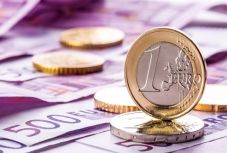 Vajon jól járunk, ha nálunk is bevezetik az eurót?