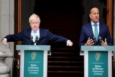 A brit és az ír kormányfő szerint még mindig van lehetőség a Brexit-megállapodásra