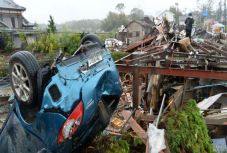 Az évszázad vihara Japánban: több halott, tucatnyi eltűnt, leállt a metró is