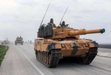 Az EU fegyverembargó alá vonta Törökországot