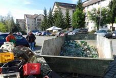 Rekordmennyiségű üveghulladékot gyűjtöttek össze Csíkszeredában és környékén