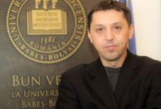 Megpályázza a BBTE rektori tisztségét Daniel David jelenlegi rektorhelyettes