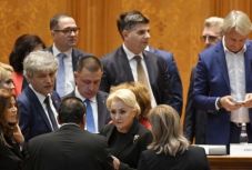 Ha a PSD és Ponta úgy akarja, akár a jövő évi választásokig kihúzhatja a Dăncilă-kormány