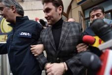 Újra kell tárgyalni Dan Şova ügyét az alkotmánybíróság döntésének értelmében