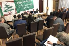 MPP-belviszály: az elnök szerint le akarják járatni a pártot