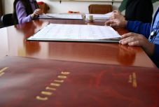 Törvénytervezet: az iskolaigazgatók ne töltsenek be vezető tisztséget egy pártban sem