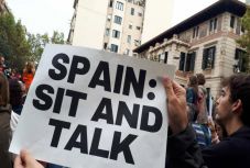 A spanyol kormányfő teljesen elzárkózik a párbeszéd elől