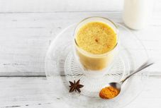 Ezért igyon a gyömbéres-kurkumás teát