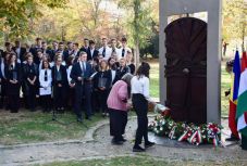 Inkább a halál, mint a behódolás – az ötvenhatos hősökre emlékeztek Kolozsváron