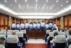 Ez történik, ha a bérgyilkosoknak, ha nem fűlik a foguk a munkához