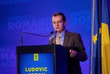 Orban optimista: szerinte Johannis már az első fordulóban győzhet