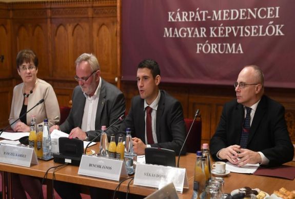 A KMKF napirendjére került az úzvölgyi katonatemető ügye