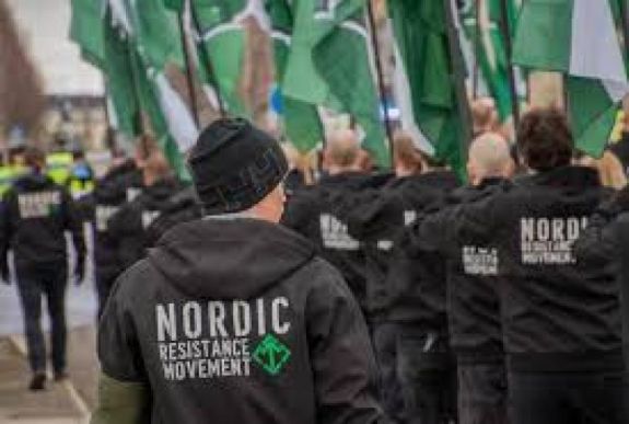 Kiutasítottak Lengyelországból egy svéd neonácit