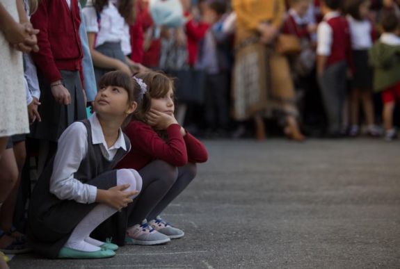 Gyermekjogi világnap: sok itthon hagyott gyermekről nem tud az állam