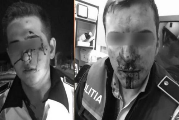 Megvertek és saját fegyvereikkel fenyegettek meg két rendőrt Vâlcea megyében