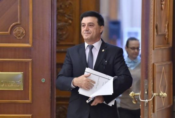 A PSD jövőre bizalmatlansági indítványt nyújt be a parlamentben